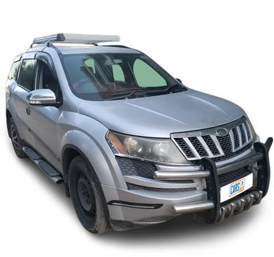 Mahindra XUV500-img